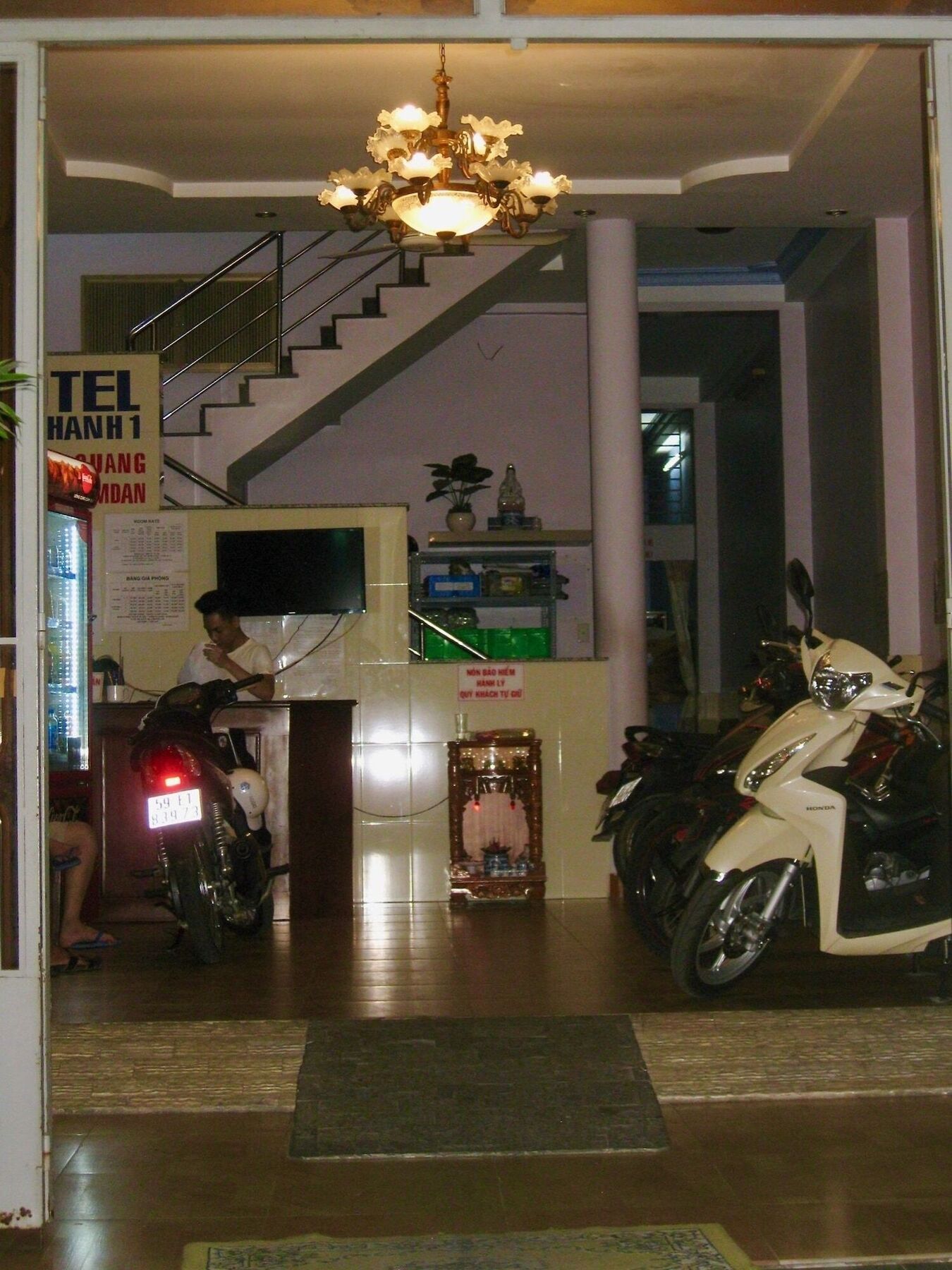 Khách sạn bình dân Thanh 1 2*